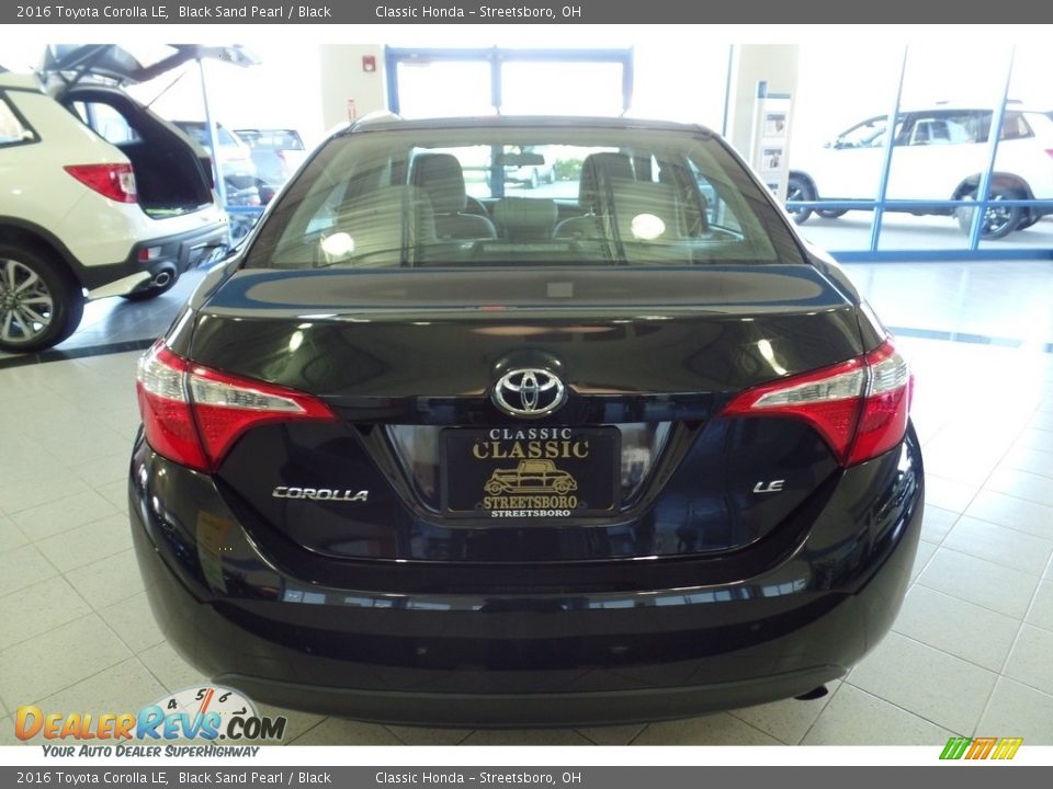 2016 Toyota Corolla LE Black Sand Pearl / Black Photo #8