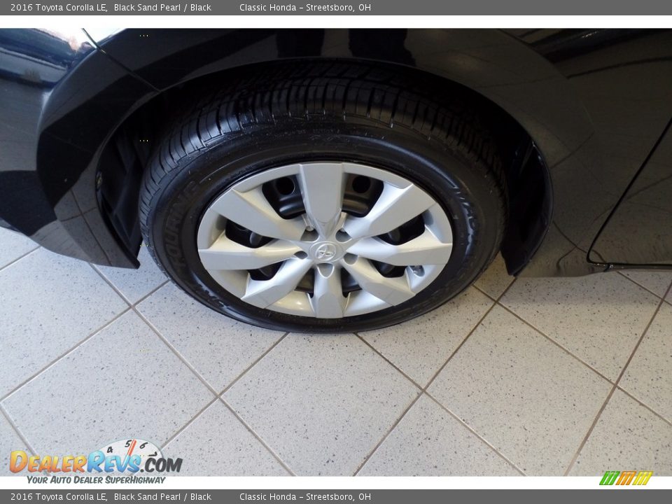 2016 Toyota Corolla LE Black Sand Pearl / Black Photo #12