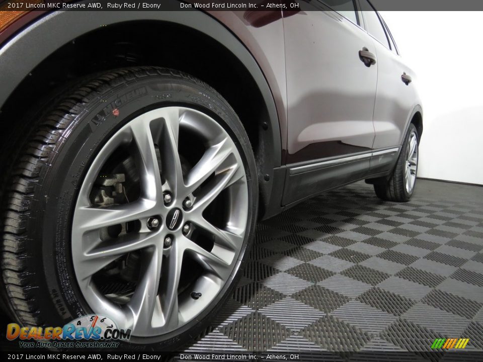 2017 Lincoln MKC Reserve AWD Ruby Red / Ebony Photo #36