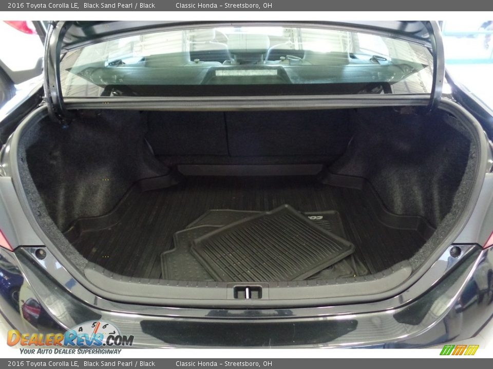 2016 Toyota Corolla LE Black Sand Pearl / Black Photo #20
