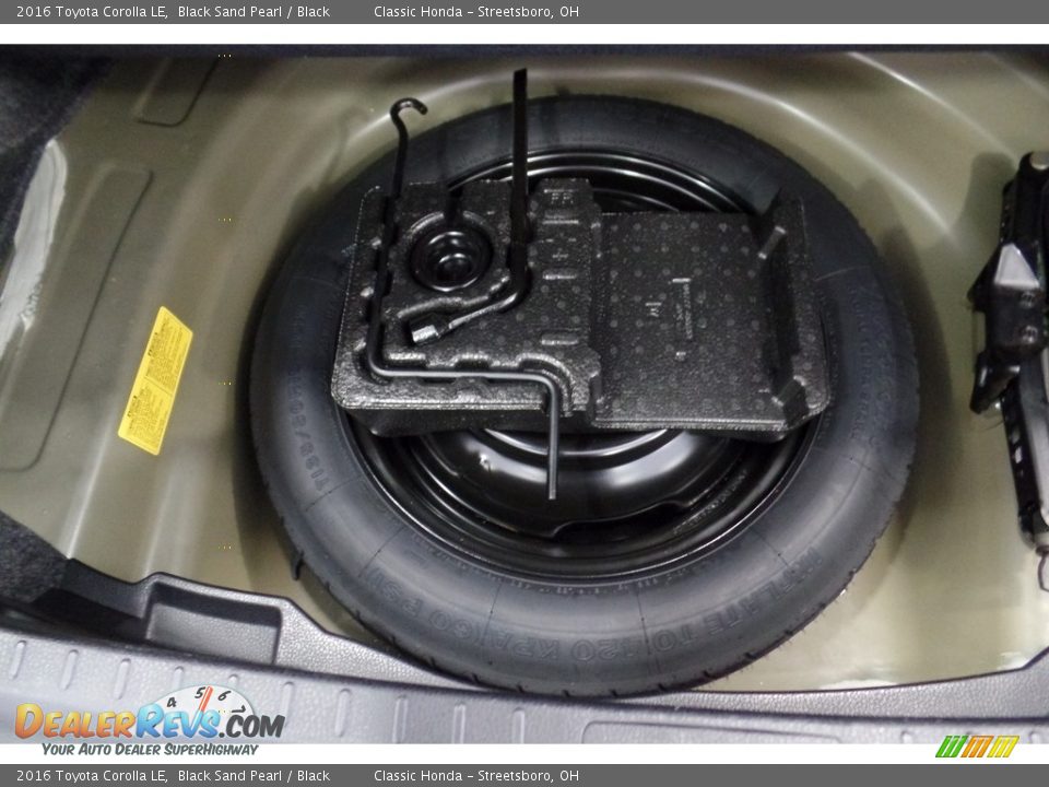 2016 Toyota Corolla LE Black Sand Pearl / Black Photo #21