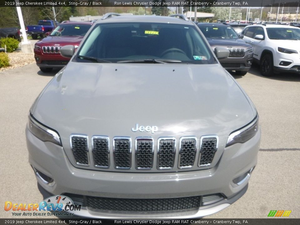 2019 Jeep Cherokee Limited 4x4 Sting-Gray / Black Photo #8