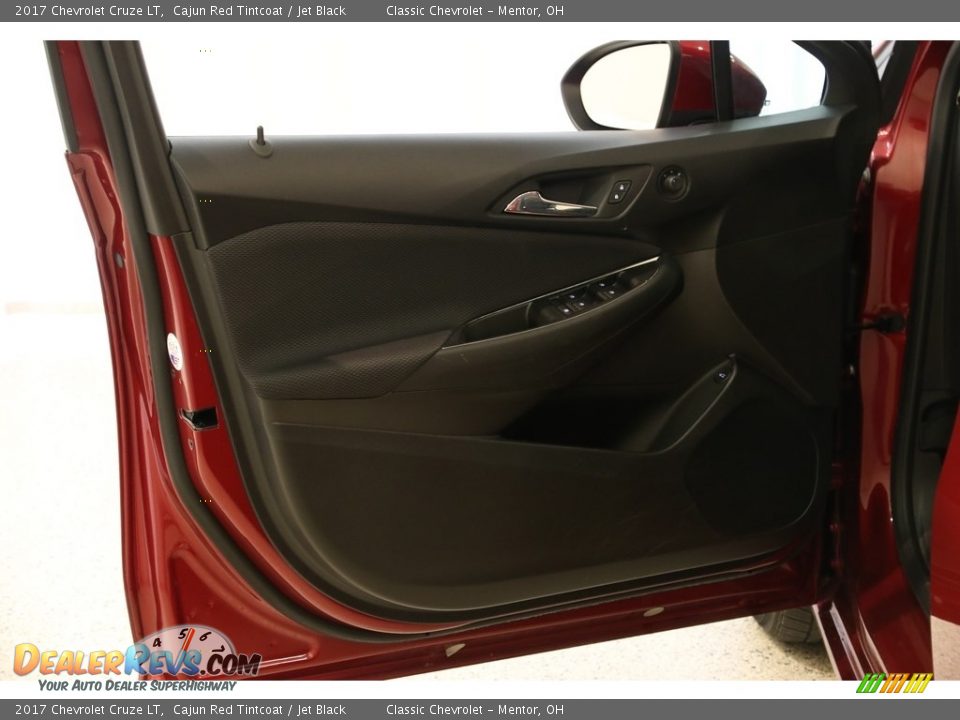 2017 Chevrolet Cruze LT Cajun Red Tintcoat / Jet Black Photo #4