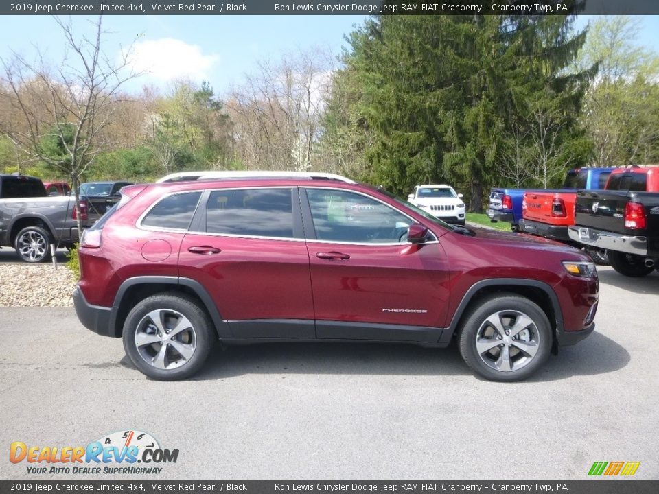 2019 Jeep Cherokee Limited 4x4 Velvet Red Pearl / Black Photo #6