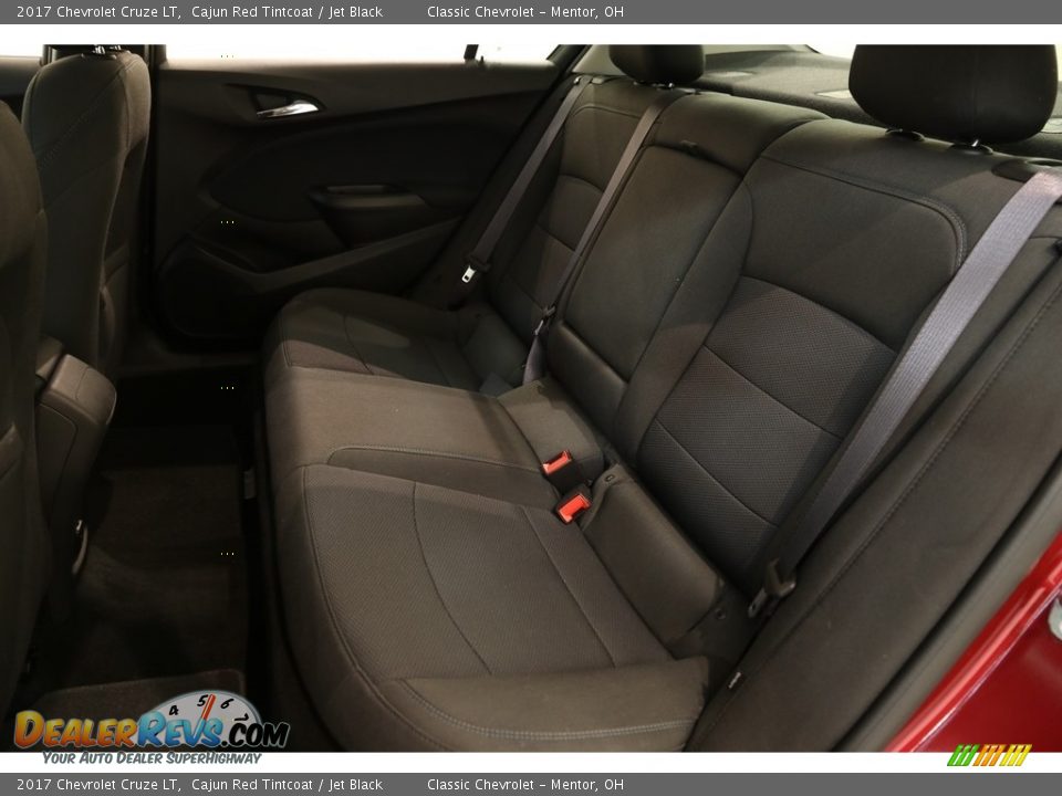 2017 Chevrolet Cruze LT Cajun Red Tintcoat / Jet Black Photo #17