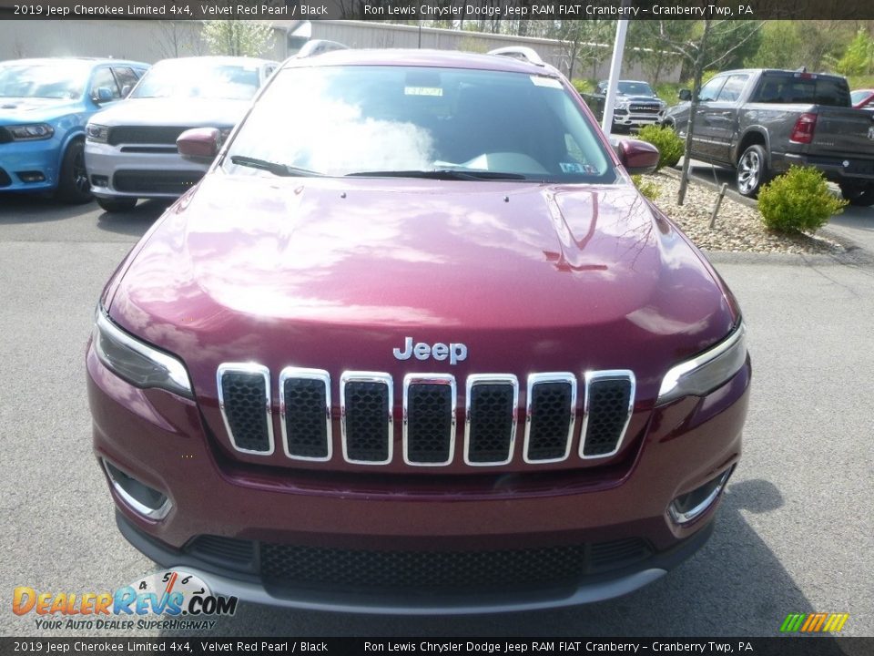 2019 Jeep Cherokee Limited 4x4 Velvet Red Pearl / Black Photo #8