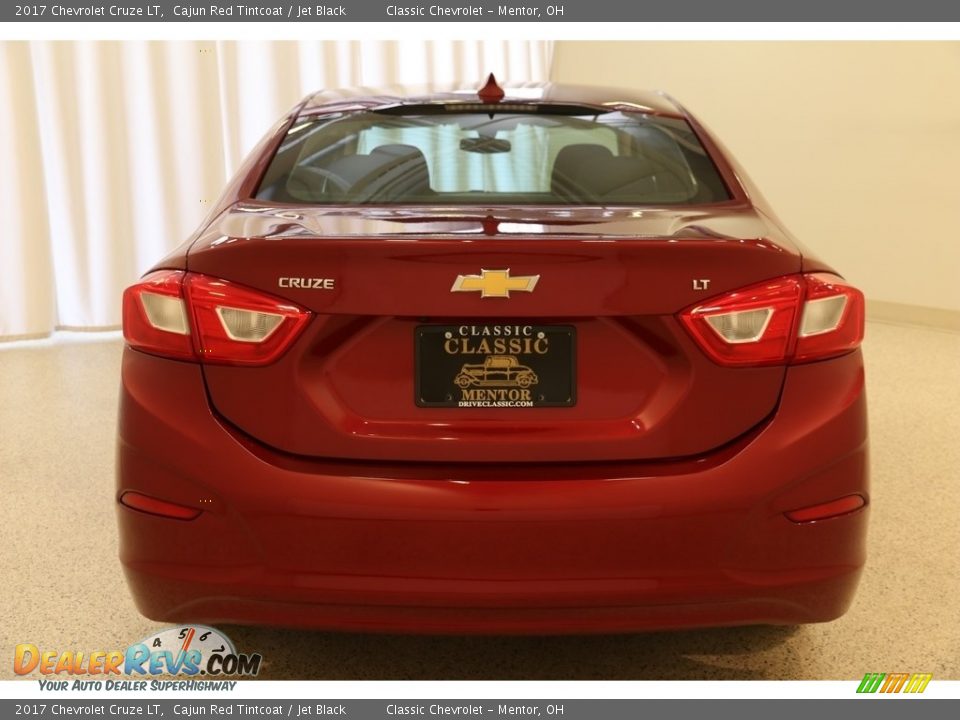 2017 Chevrolet Cruze LT Cajun Red Tintcoat / Jet Black Photo #18
