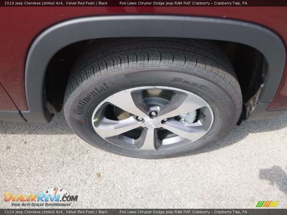 2019 Jeep Cherokee Limited 4x4 Velvet Red Pearl / Black Photo #9
