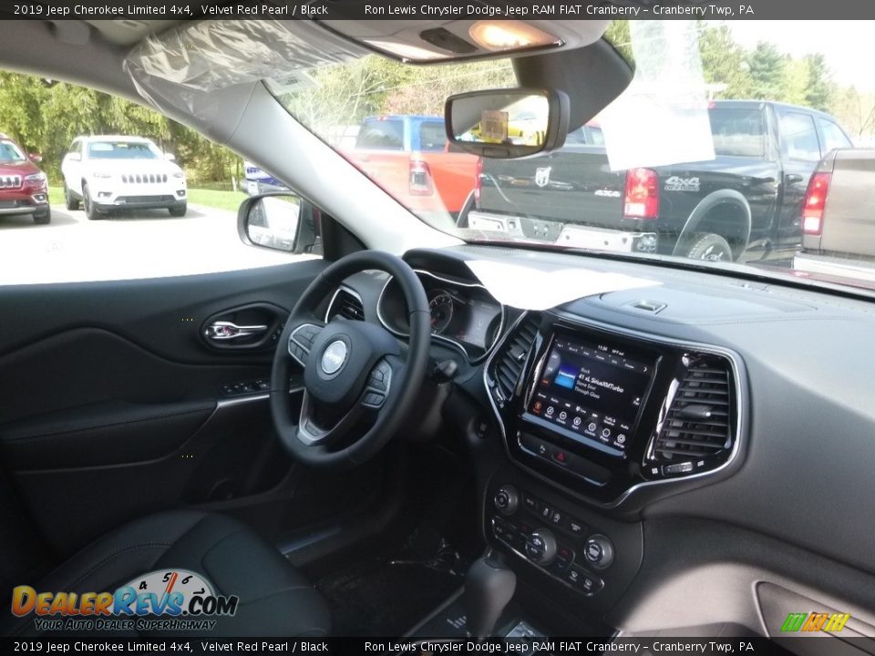 2019 Jeep Cherokee Limited 4x4 Velvet Red Pearl / Black Photo #11