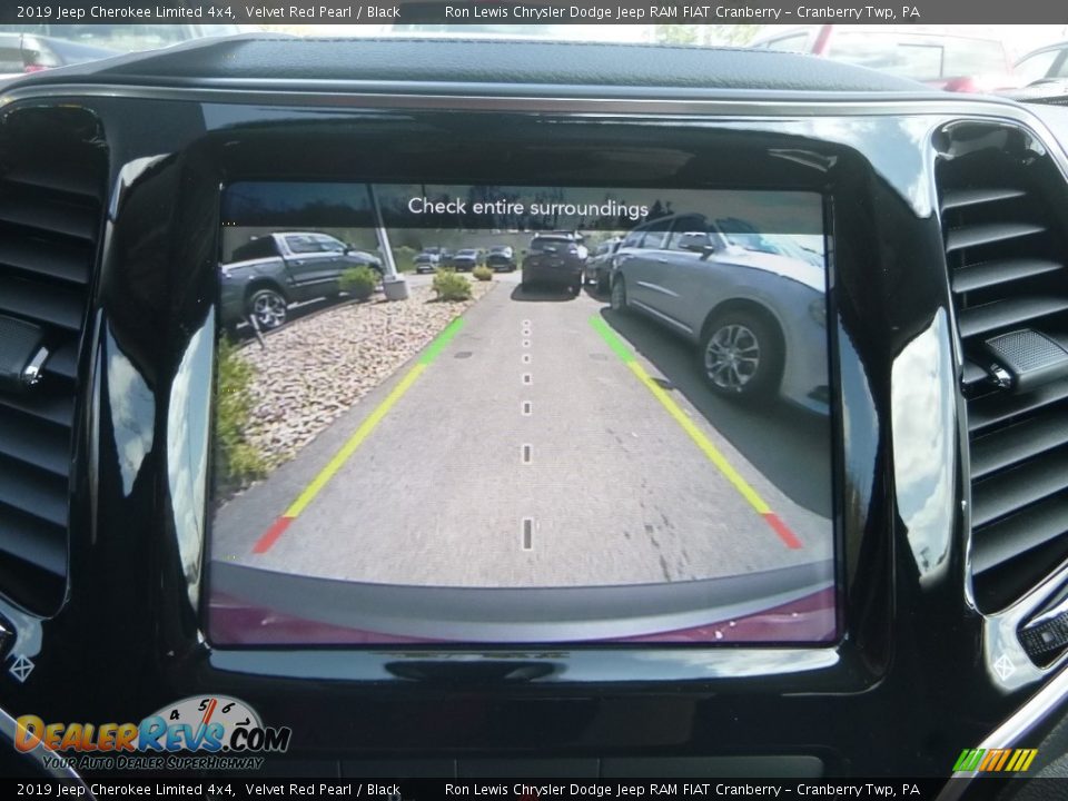 2019 Jeep Cherokee Limited 4x4 Velvet Red Pearl / Black Photo #17