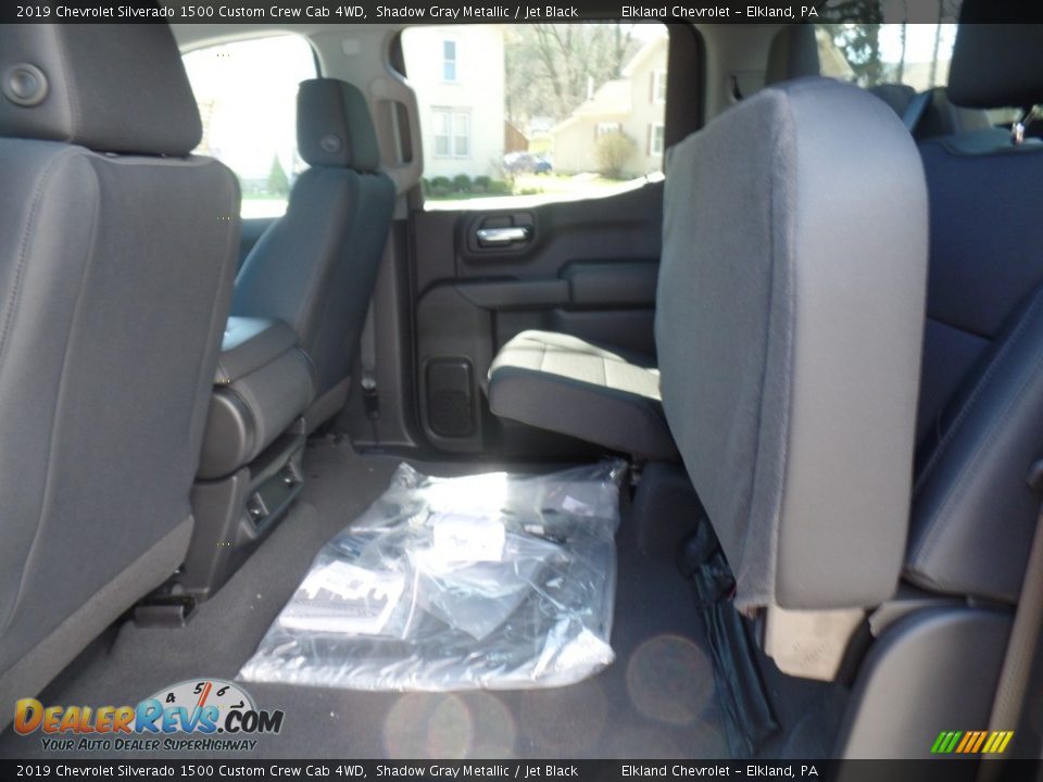 2019 Chevrolet Silverado 1500 Custom Crew Cab 4WD Shadow Gray Metallic / Jet Black Photo #35