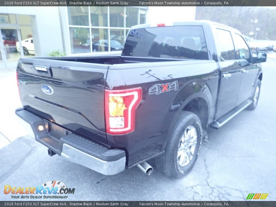 2016 Ford F150 XLT SuperCrew 4x4 Shadow Black / Medium Earth Gray Photo #2
