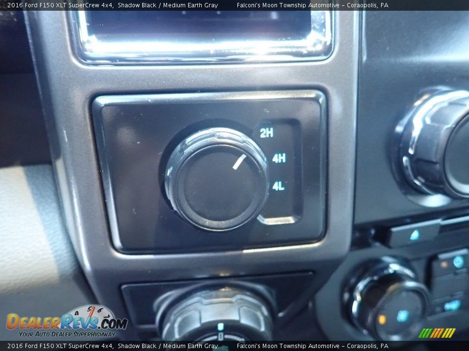 2016 Ford F150 XLT SuperCrew 4x4 Shadow Black / Medium Earth Gray Photo #20