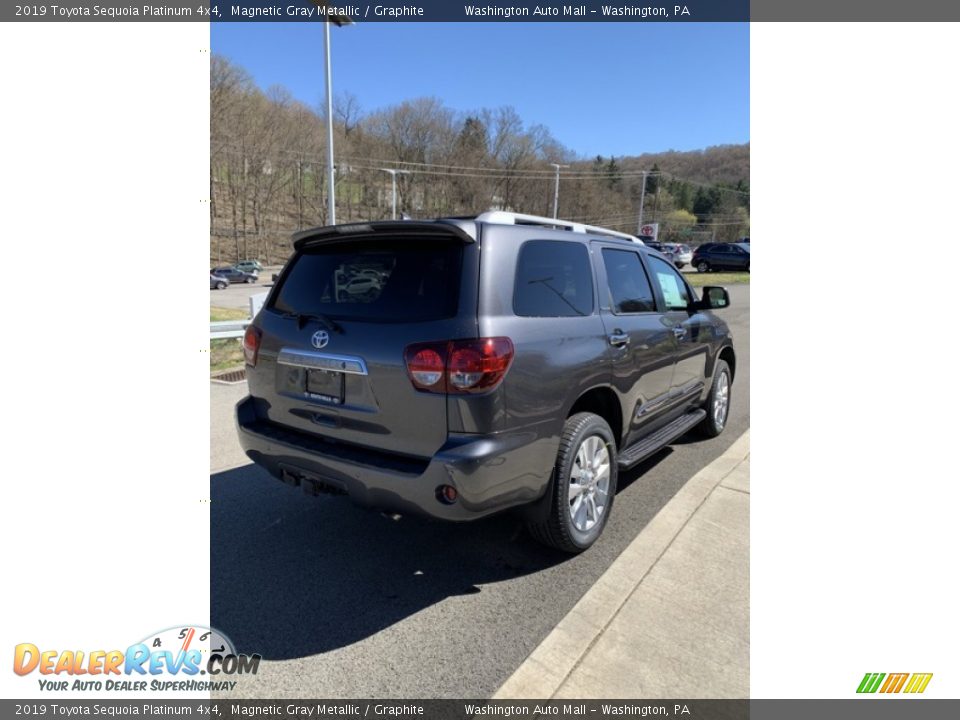 2019 Toyota Sequoia Platinum 4x4 Magnetic Gray Metallic / Graphite Photo #4
