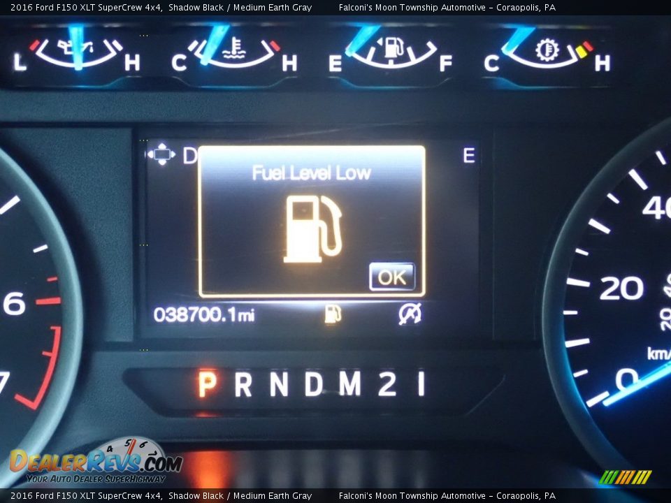 2016 Ford F150 XLT SuperCrew 4x4 Shadow Black / Medium Earth Gray Photo #24