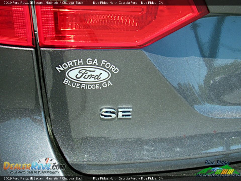 2019 Ford Fiesta SE Sedan Magnetic / Charcoal Black Photo #33