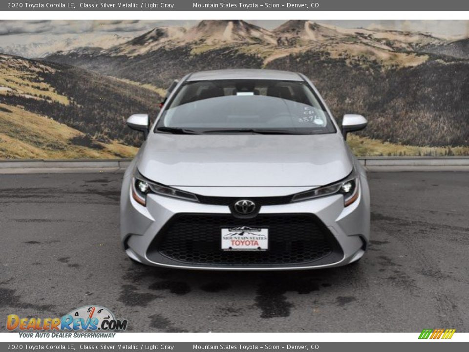 2020 Toyota Corolla LE Classic Silver Metallic / Light Gray Photo #2