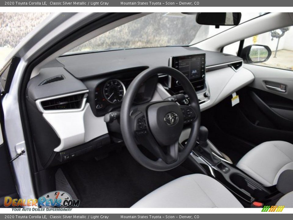 2020 Toyota Corolla LE Classic Silver Metallic / Light Gray Photo #5