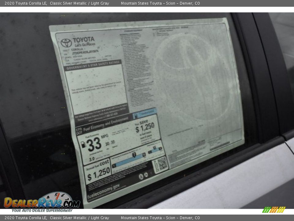 2020 Toyota Corolla LE Classic Silver Metallic / Light Gray Photo #10