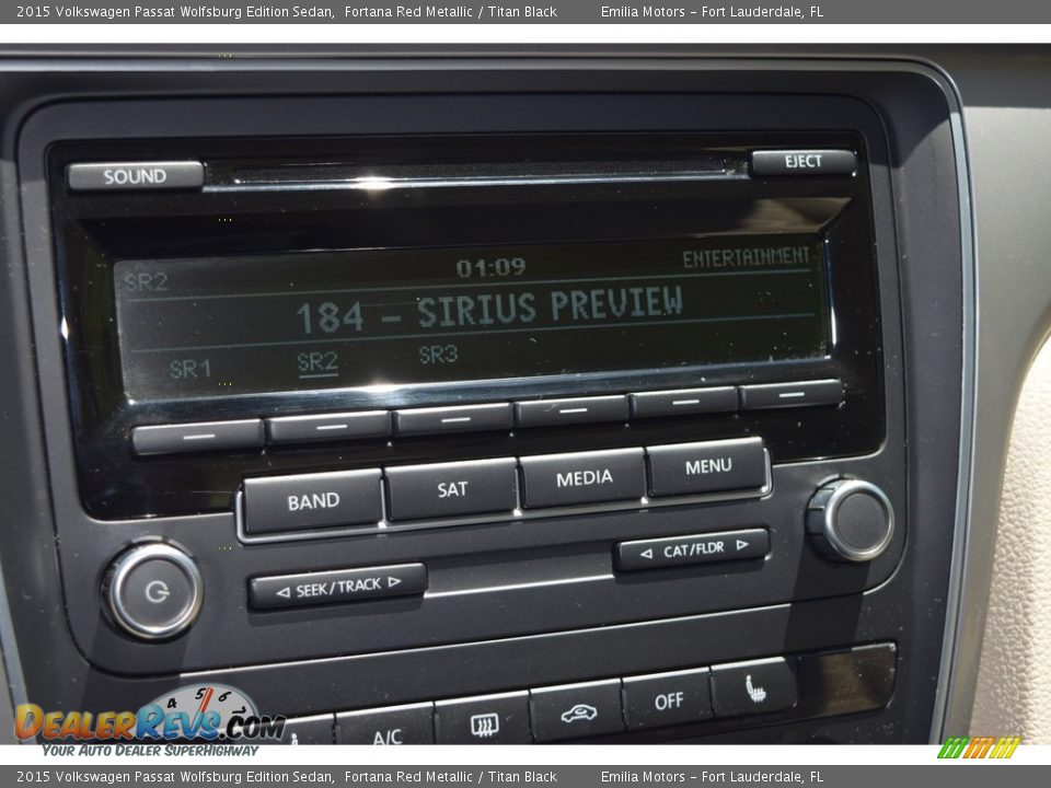 2015 Volkswagen Passat Wolfsburg Edition Sedan Fortana Red Metallic / Titan Black Photo #54