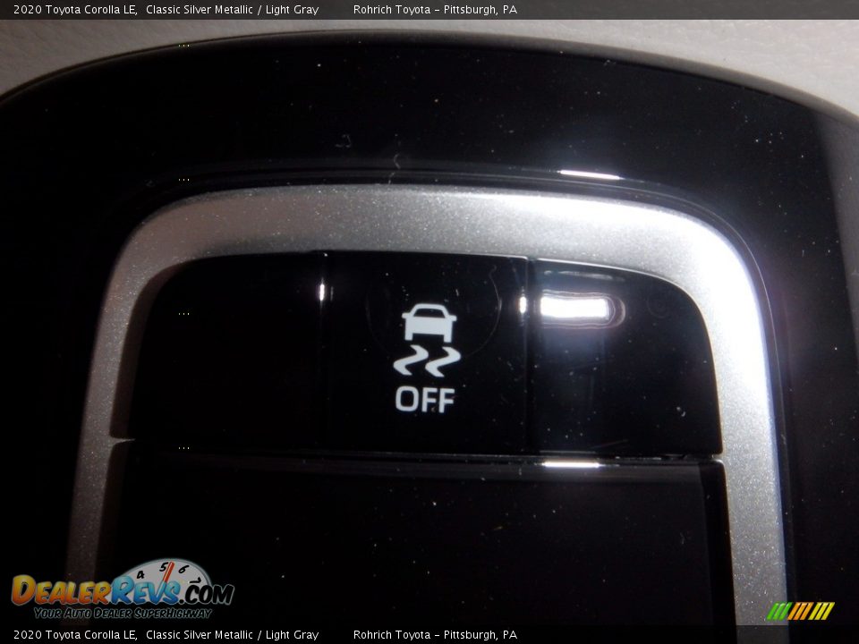 2020 Toyota Corolla LE Classic Silver Metallic / Light Gray Photo #15