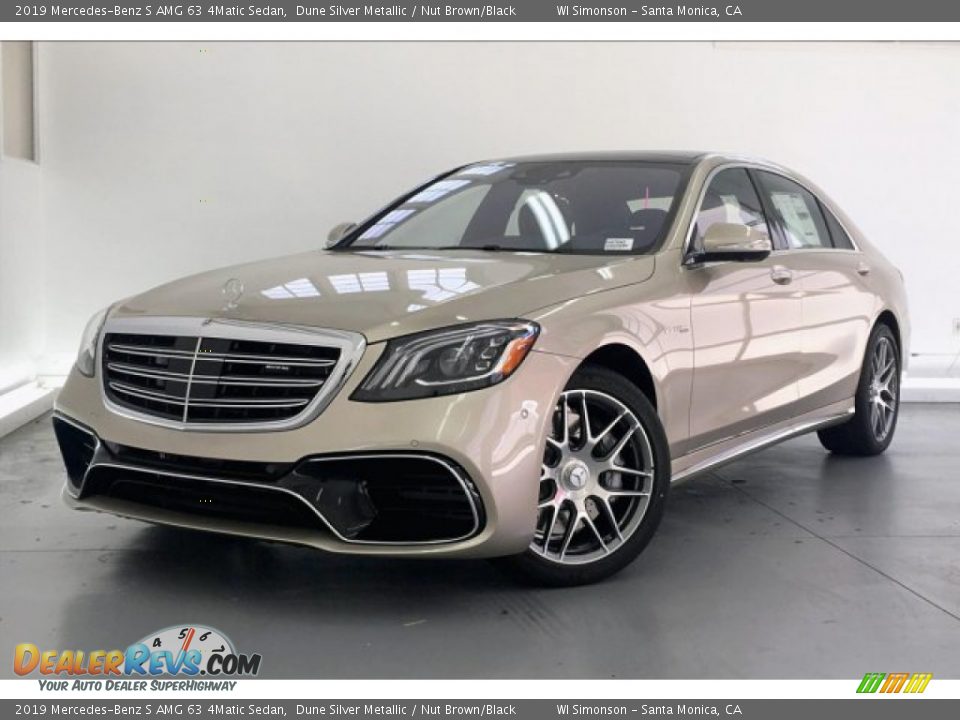 Front 3/4 View of 2019 Mercedes-Benz S AMG 63 4Matic Sedan Photo #12