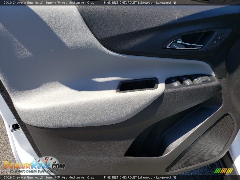 2019 Chevrolet Equinox LS Summit White / Medium Ash Gray Photo #8