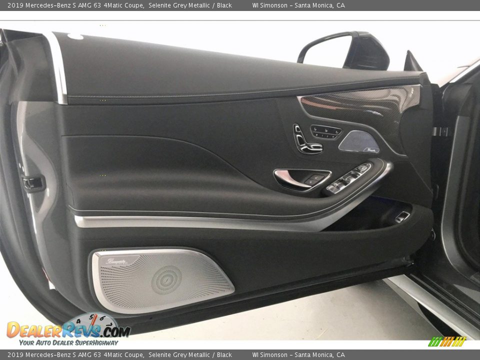 Door Panel of 2019 Mercedes-Benz S AMG 63 4Matic Coupe Photo #25
