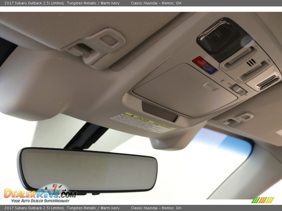 2017 Subaru Outback 2.5i Limited Tungsten Metallic / Warm Ivory Photo #10