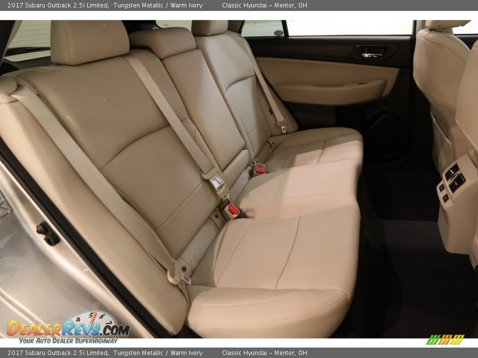2017 Subaru Outback 2.5i Limited Tungsten Metallic / Warm Ivory Photo #23