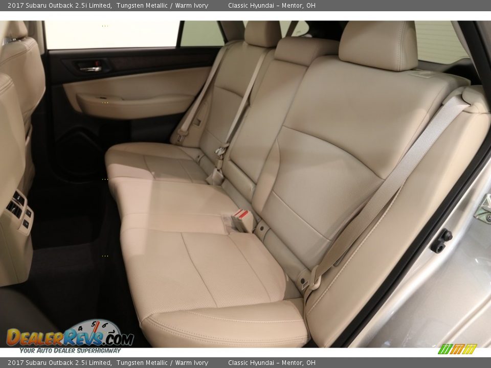2017 Subaru Outback 2.5i Limited Tungsten Metallic / Warm Ivory Photo #24