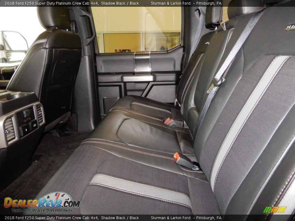 2018 Ford F250 Super Duty Platinum Crew Cab 4x4 Shadow Black / Black Photo #16
