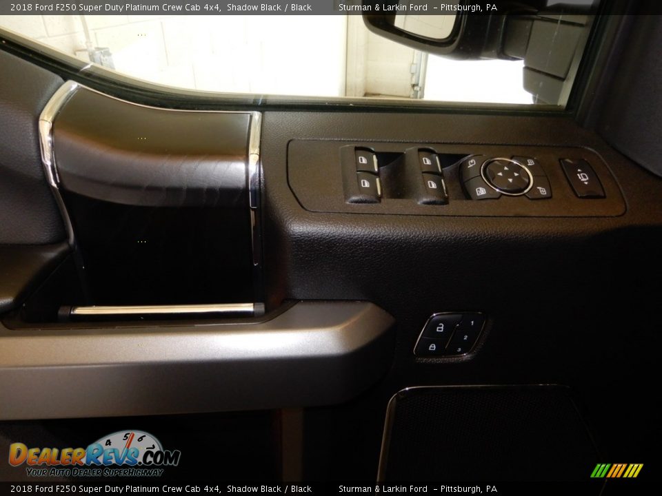 2018 Ford F250 Super Duty Platinum Crew Cab 4x4 Shadow Black / Black Photo #18