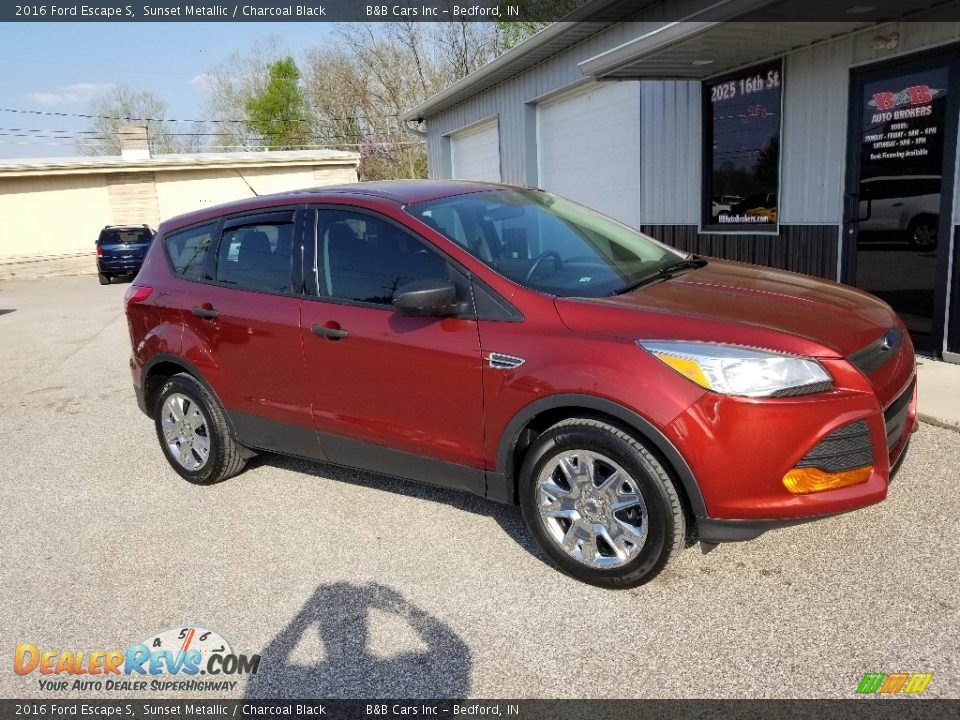 2016 Ford Escape S Sunset Metallic / Charcoal Black Photo #2