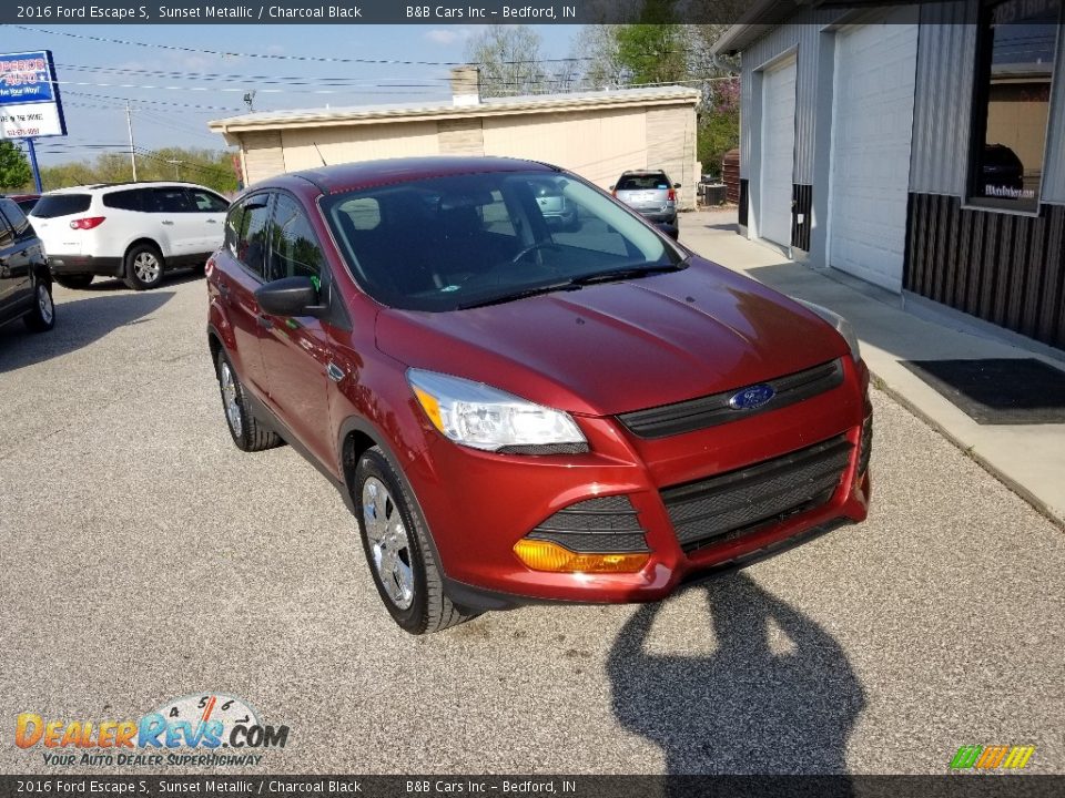 2016 Ford Escape S Sunset Metallic / Charcoal Black Photo #3