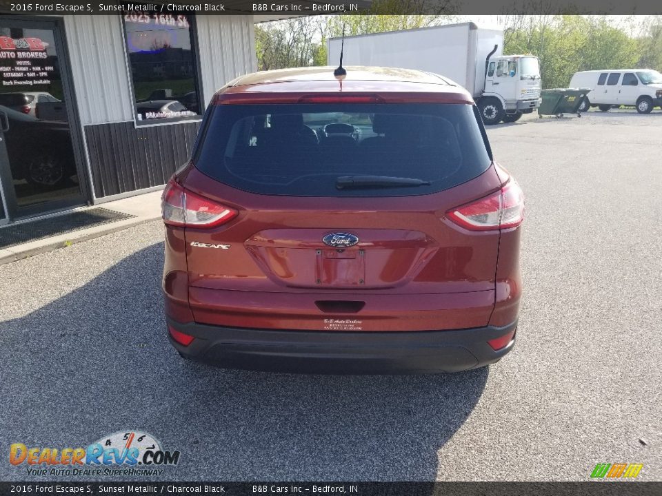 2016 Ford Escape S Sunset Metallic / Charcoal Black Photo #8
