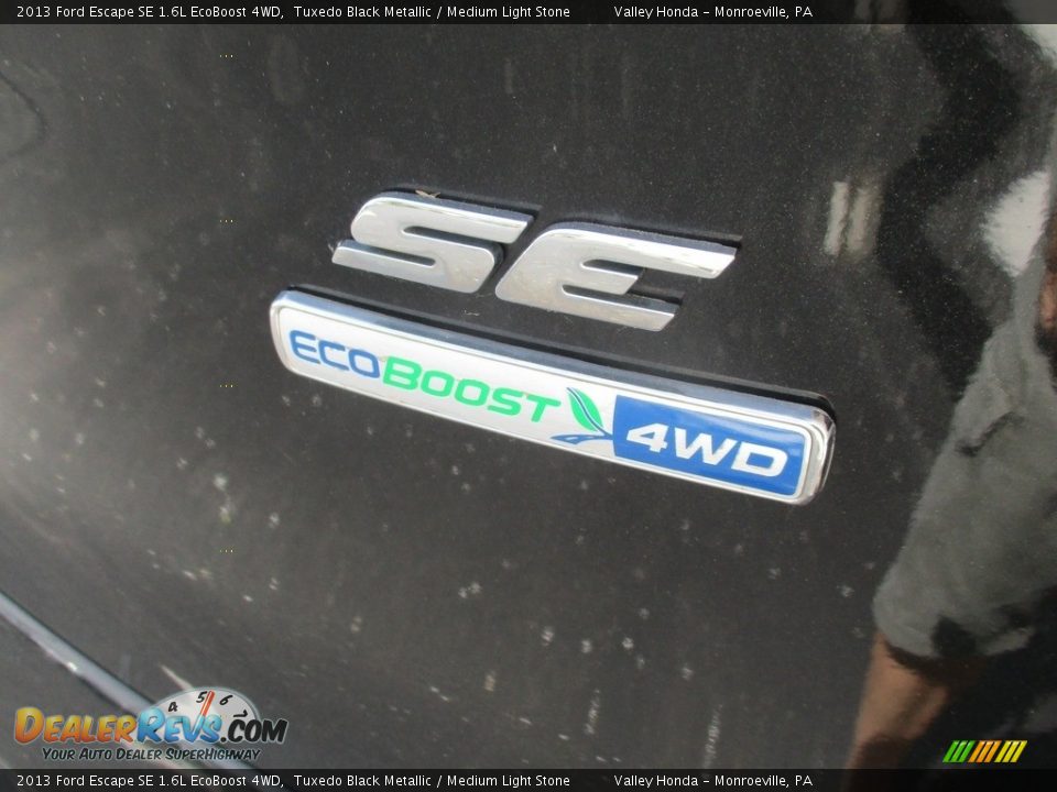 2013 Ford Escape SE 1.6L EcoBoost 4WD Tuxedo Black Metallic / Medium Light Stone Photo #6