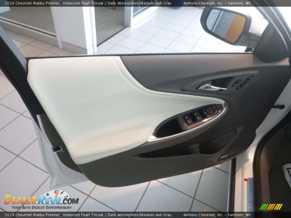 2019 Chevrolet Malibu Premier Iridescent Pearl Tricoat / Dark Atmosphere/Medium Ash Gray Photo #13