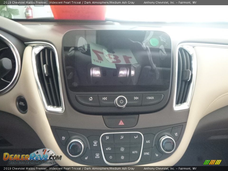 2019 Chevrolet Malibu Premier Iridescent Pearl Tricoat / Dark Atmosphere/Medium Ash Gray Photo #15