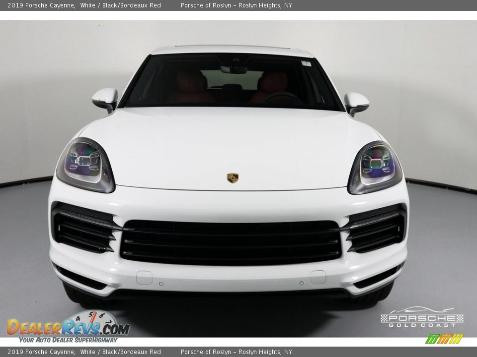 2019 Porsche Cayenne White / Black/Bordeaux Red Photo #2