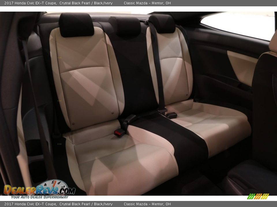 2017 Honda Civic EX-T Coupe Crystal Black Pearl / Black/Ivory Photo #18