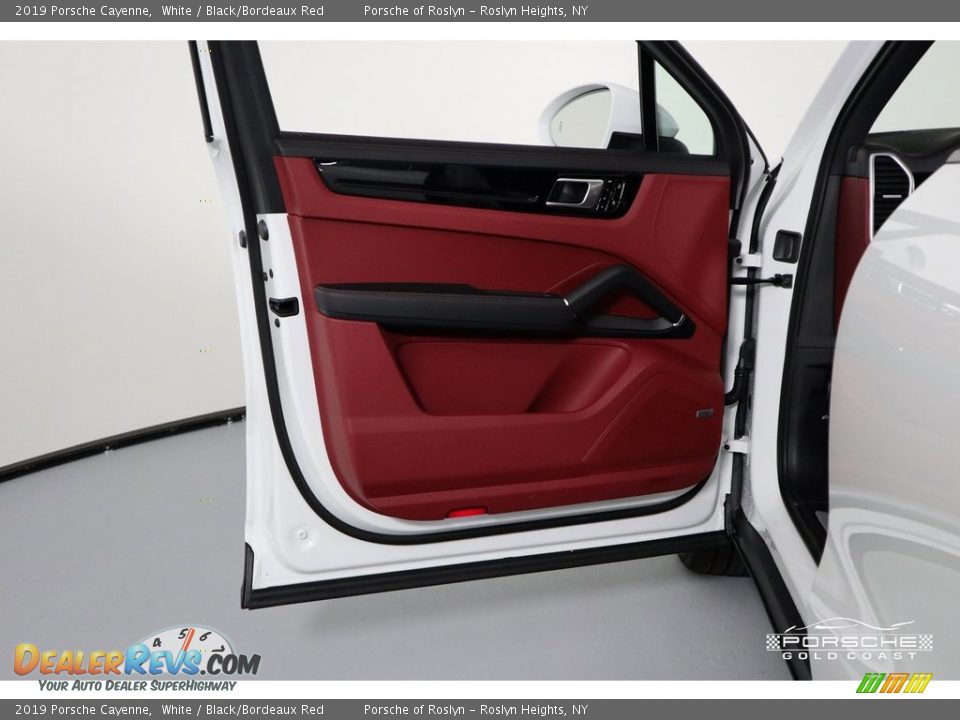 2019 Porsche Cayenne White / Black/Bordeaux Red Photo #13