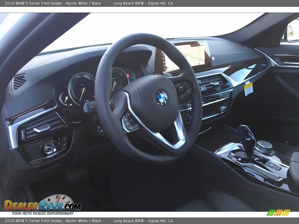 2019 BMW 5 Series 540i Sedan Alpine White / Black Photo #6