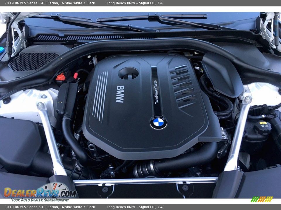 2019 BMW 5 Series 540i Sedan Alpine White / Black Photo #9