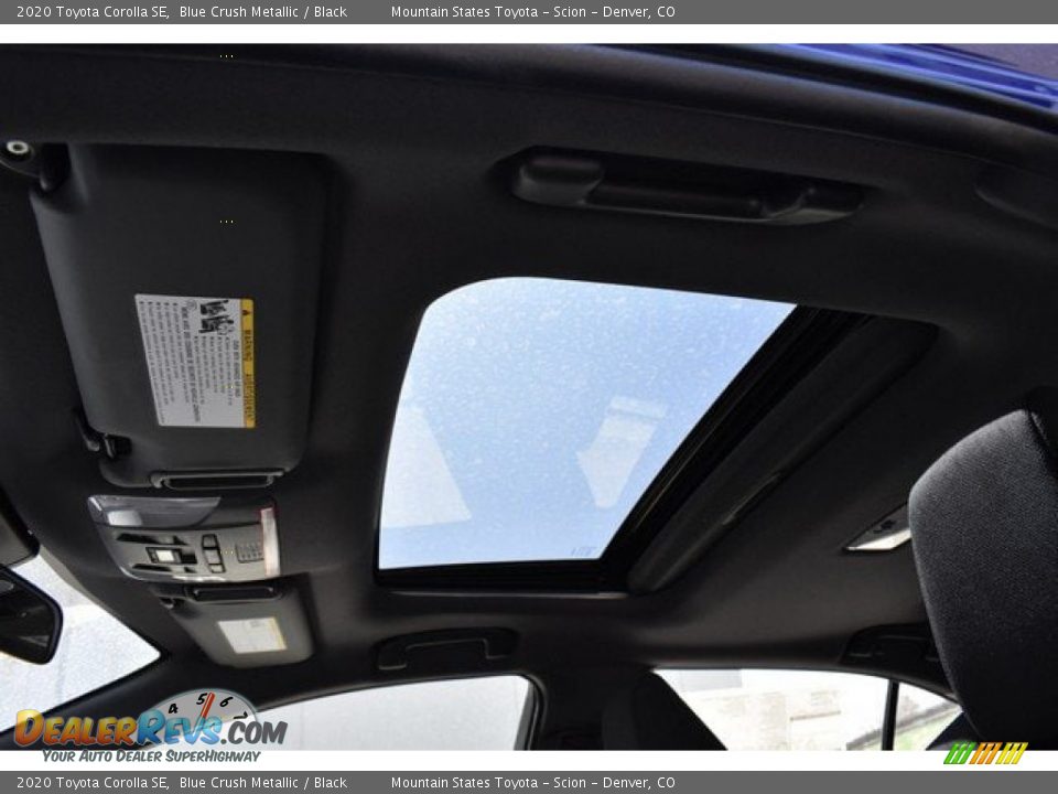 2020 Toyota Corolla SE Blue Crush Metallic / Black Photo #8
