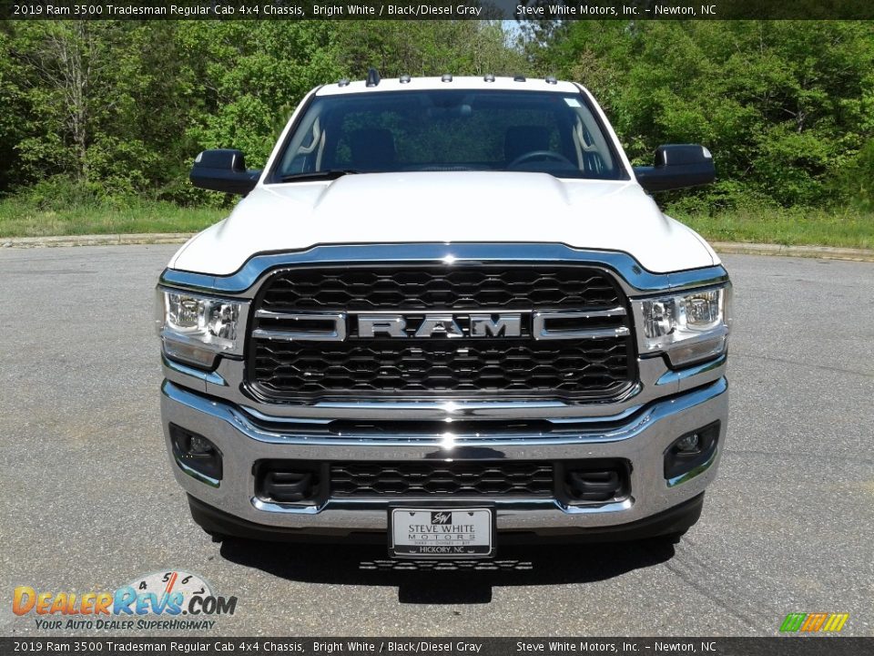 2019 Ram 3500 Tradesman Regular Cab 4x4 Chassis Bright White / Black/Diesel Gray Photo #3