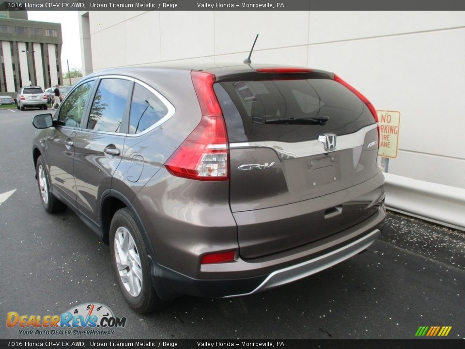 2016 Honda CR-V EX AWD Urban Titanium Metallic / Beige Photo #3