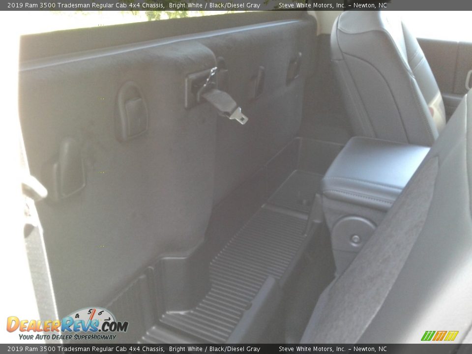 2019 Ram 3500 Tradesman Regular Cab 4x4 Chassis Bright White / Black/Diesel Gray Photo #13