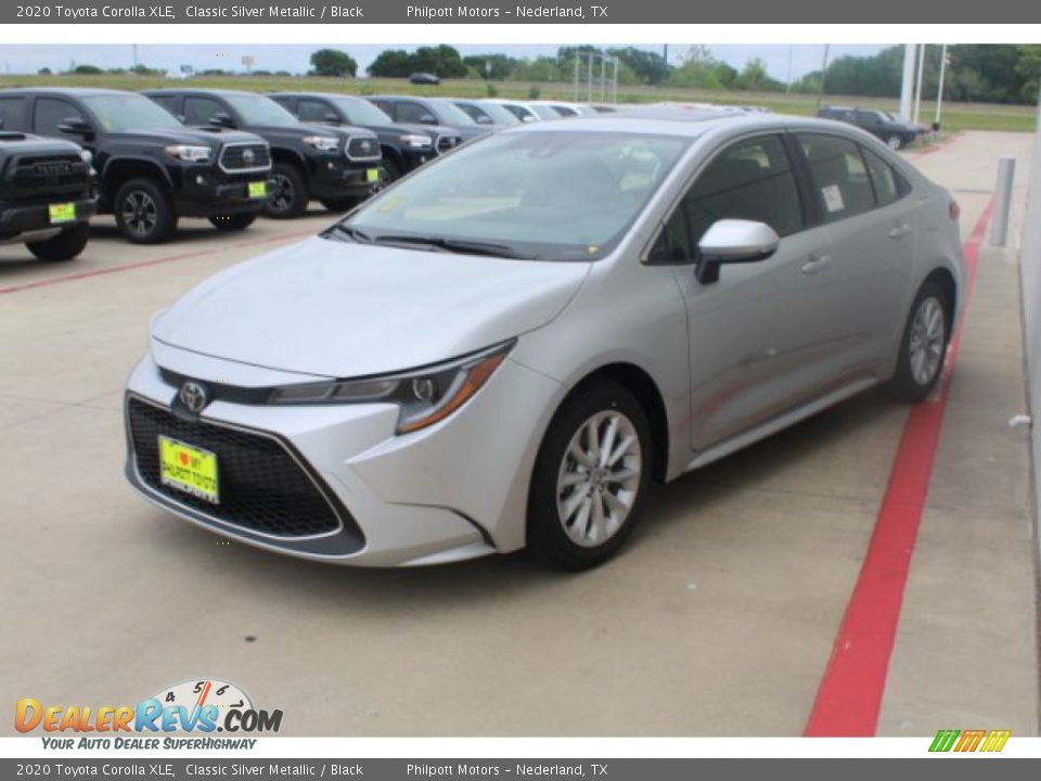 2020 Toyota Corolla XLE Classic Silver Metallic / Black Photo #4