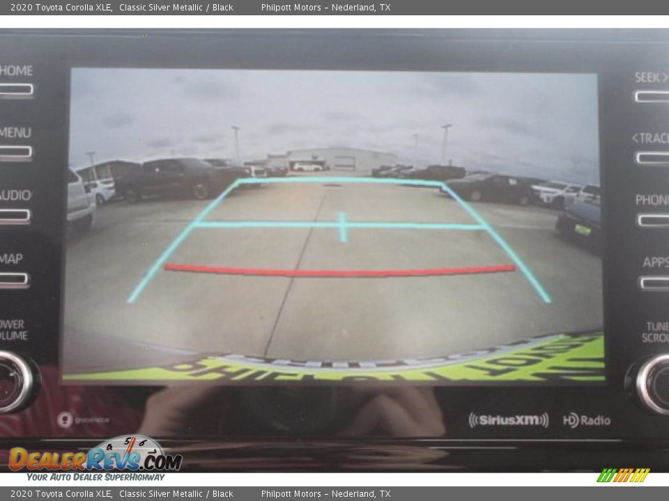 2020 Toyota Corolla XLE Classic Silver Metallic / Black Photo #14